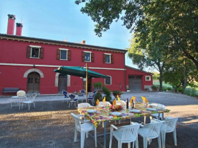  Beautiful farmhouse in the hills near the Adriatic coast  Таламелло